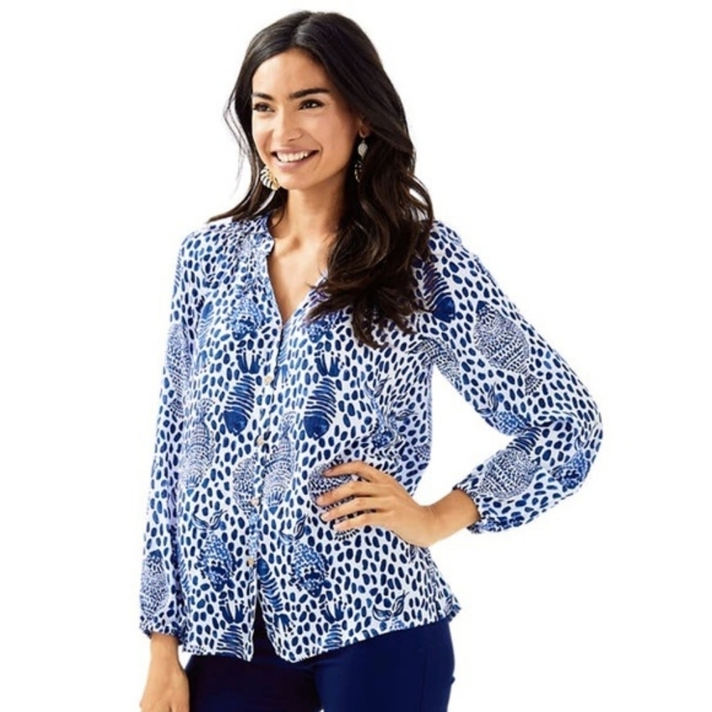 Lilly Pulitzer  Front Elasa Top  BUTTON FRONT